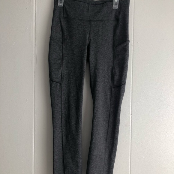 lululemon athletica Pants - Lululemon Cropped Leggings with pockets